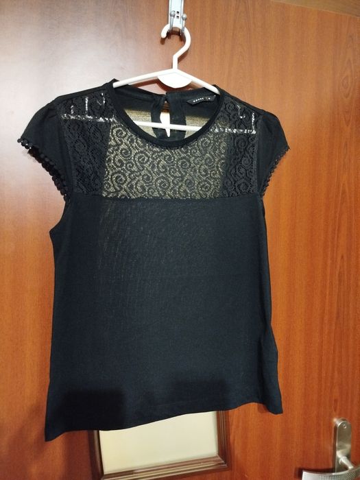 Czarna bluzka koszulka top House z koronką gipiurą M