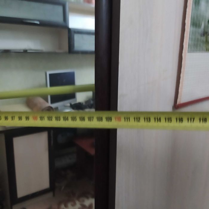 Продам угловой шкаф для спальни