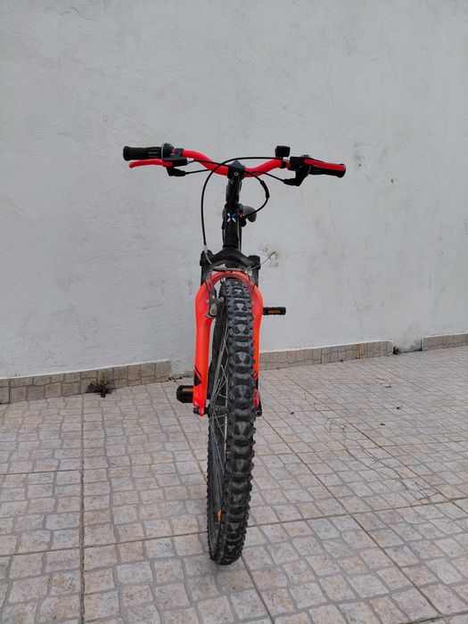 Bicicleta B'TWIN Rockrider roda 24