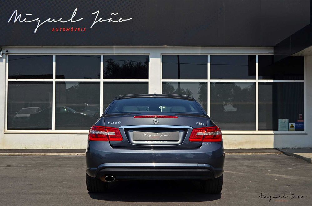 Mercedes-Benz E250 CDi Coupé Pack AMG Nacional