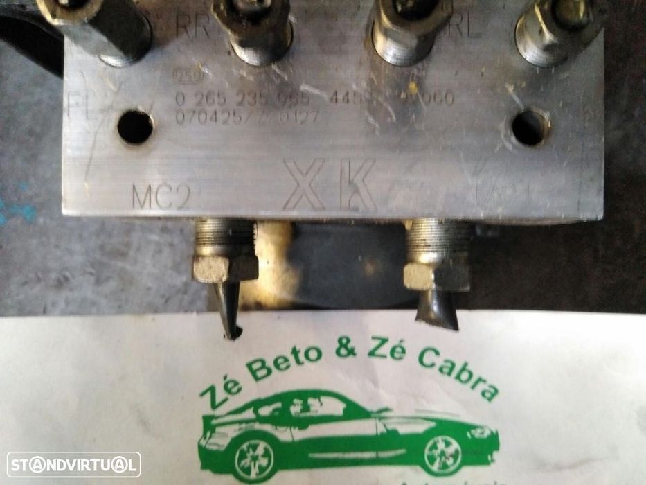 Toyota Auris E15 - ABS - 0265235065 / 4454002060