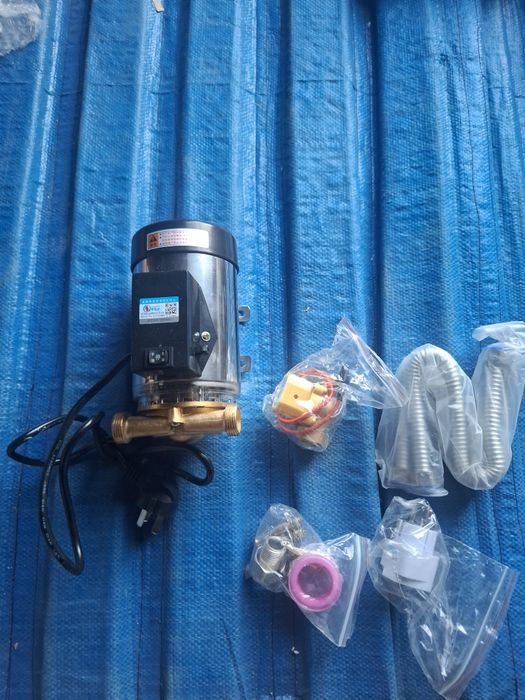 Pompa wspomagająca 280w do cipeplei i zimnej wody