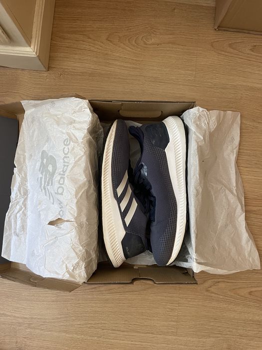 Conjunto de sapatos para venda imediata