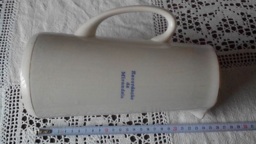 Jarro de mesa cerâmica Marca Cesol "Recordação de Mirandela"