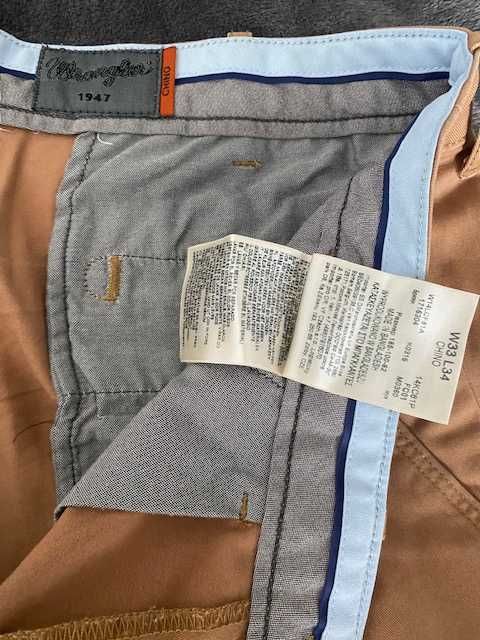 Spodnie Wrangler Chino W33xL34 w kolorze miodowym