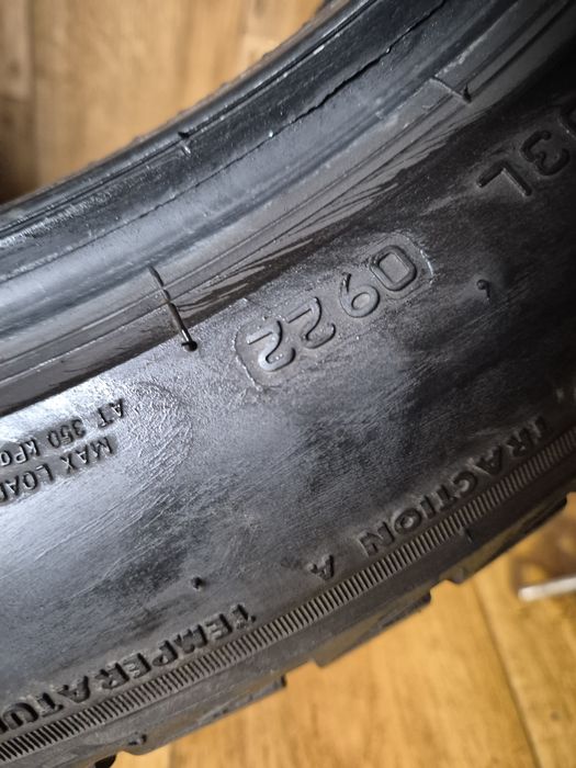 215/55/17 Bridgestone komplet Lato 6,5mm 2022r