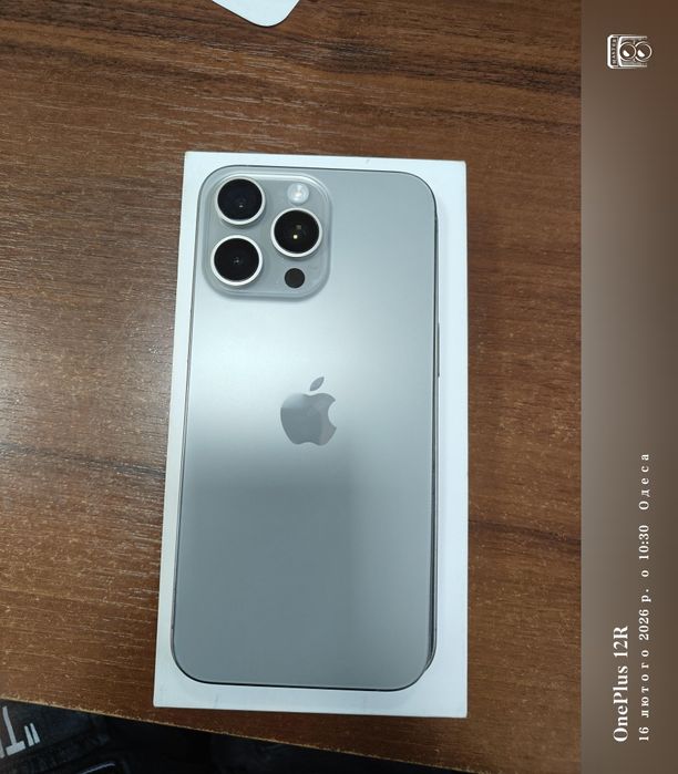 Продаю Apple iPhone 15 Pro Max 256GB Natural Titan. в гарному стані!