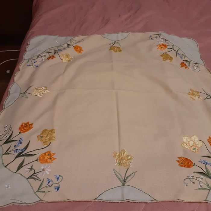 Скатертинка на журнальний столик 85/85