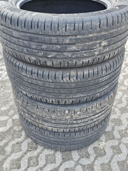 Opony letnie R 17 Continental 215/60 R17 H komplet