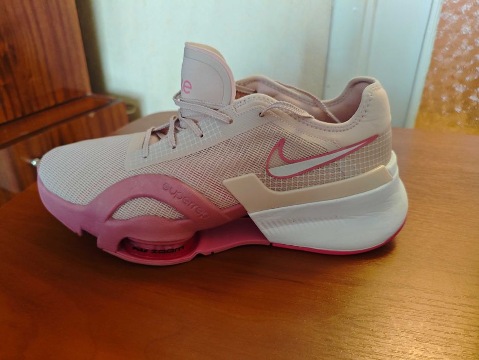Кросовки Nike Air Zoom SuperRep 3