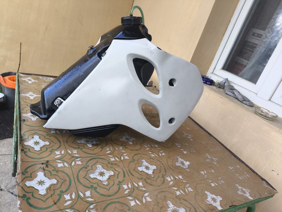 Katm LC4 bak zbiornik boczki korek kranik