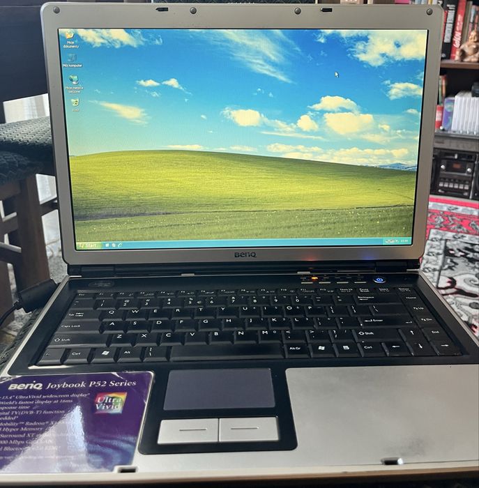 BenQ Joybook P52 Series