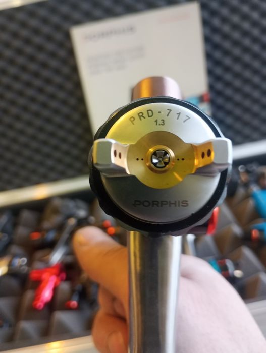 Pistolet lakierniczy porphis