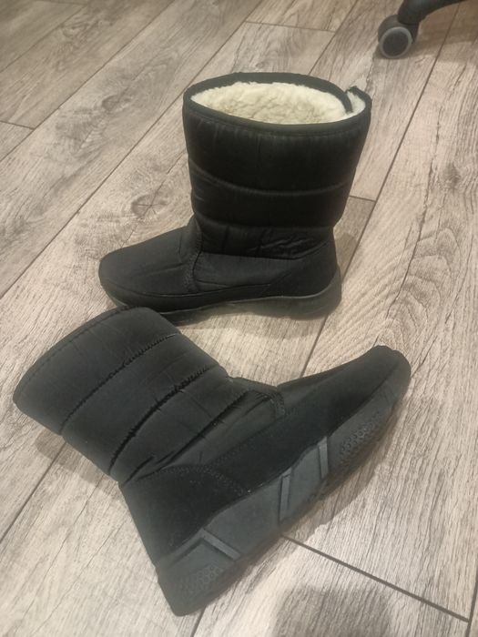 Утеплені зимові дутики