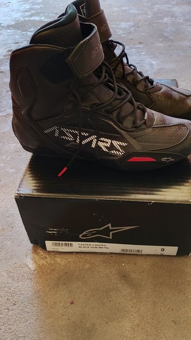Botas como novas. Alpinestar Tamanho 42 com caixa