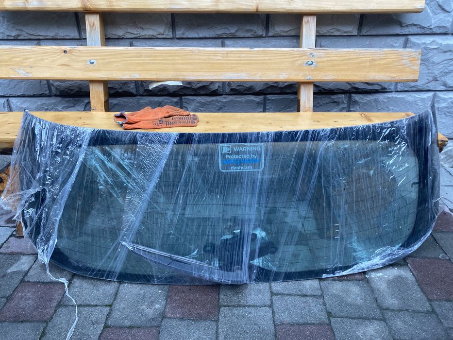 Citroen c4/ситроен с4 скло заднє