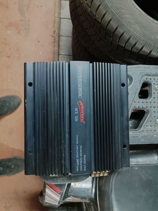 Продам два усилителя автомобильних