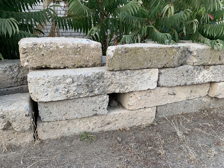 Бордюры гранитные и бетонные