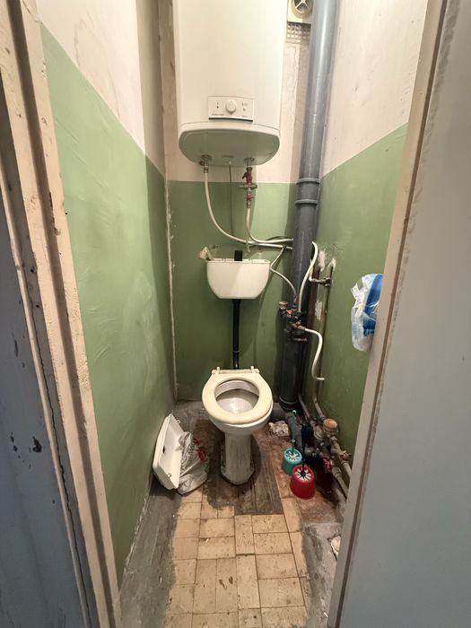 Продам 4 комн кв Набережная Победы