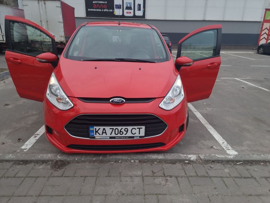 Продаж машини Ford B-max