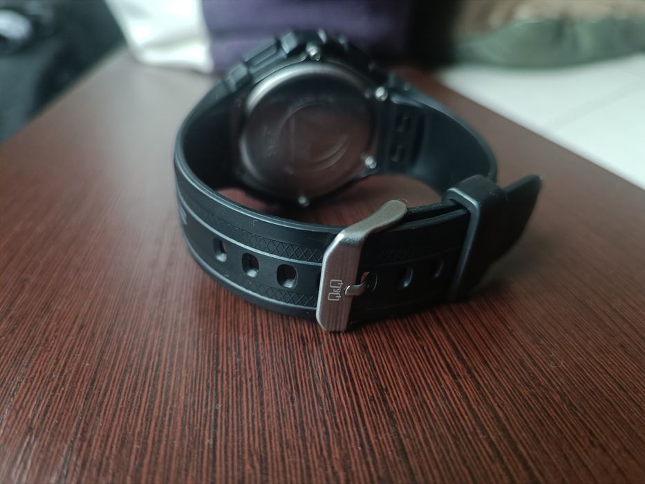 Годинник Q&Q M102J оригінал