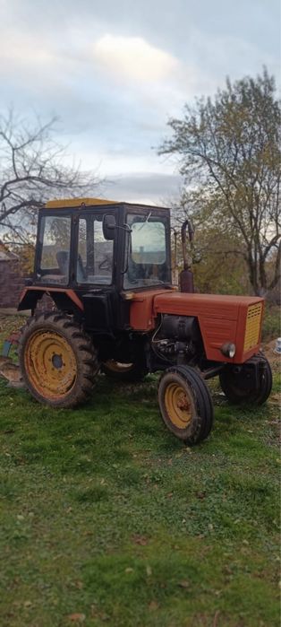 Продам трактор т25