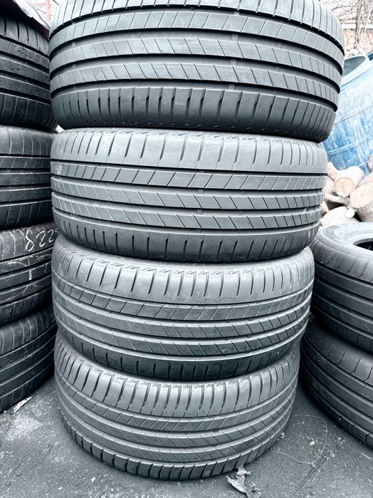 225 40 18 Bridgestone Turanza T005 90% Шини Літо