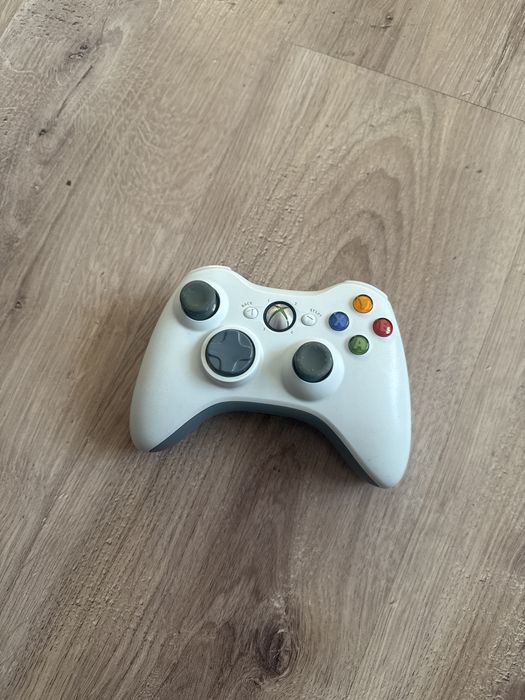 Oryginalny kontroler pad do konsoli Xbox 360
