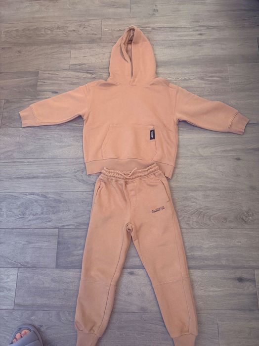 Костюм дитячий ZARA 6-7 років