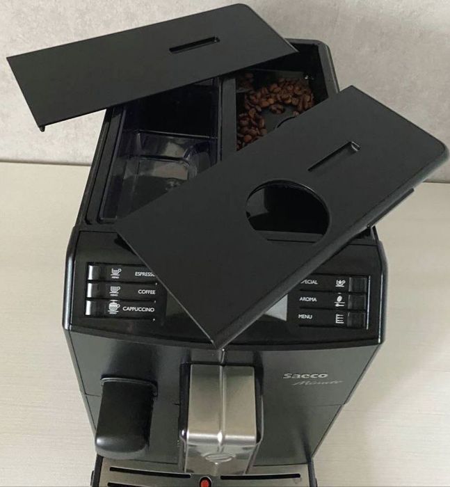 Кавомашина Saeco Minuto