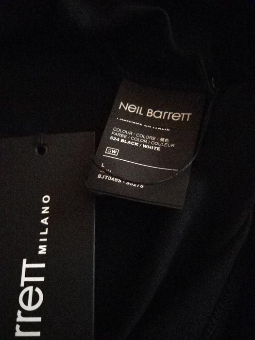 Wyprzedaż t-shirt męski Neil Barrett.