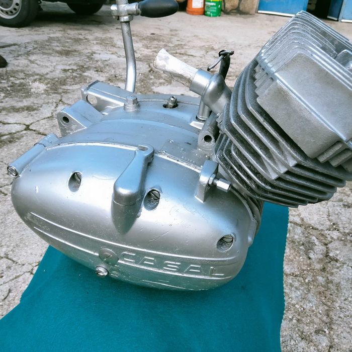 Motores de mota  reconstruídos