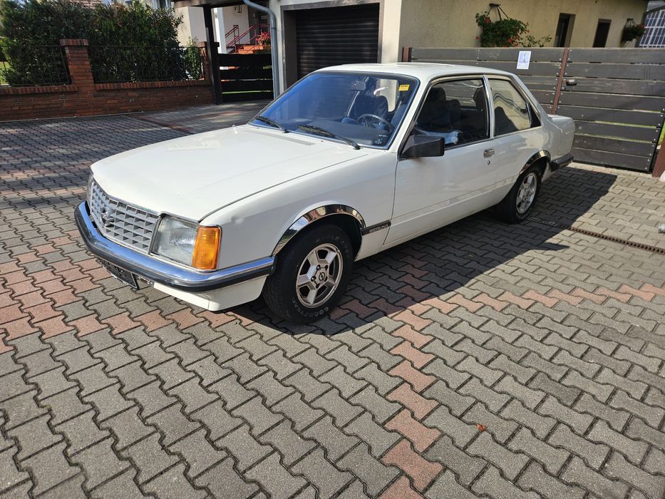 Opel Commodore