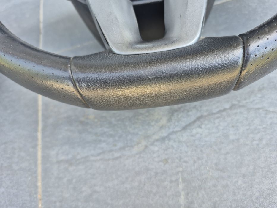 Kierowca i gałka biegow  seat  altea,  xl ,leon II  po liftingu
