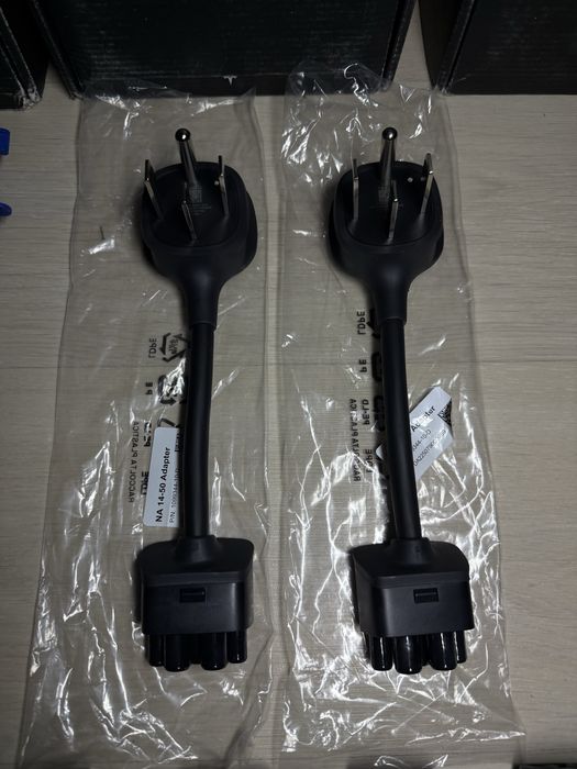 Перехідник зарядного пристрою Tesla Gen 2 Nema 14-50