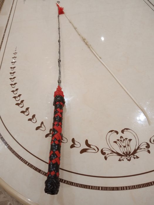 Батіг для коня шкіряний.