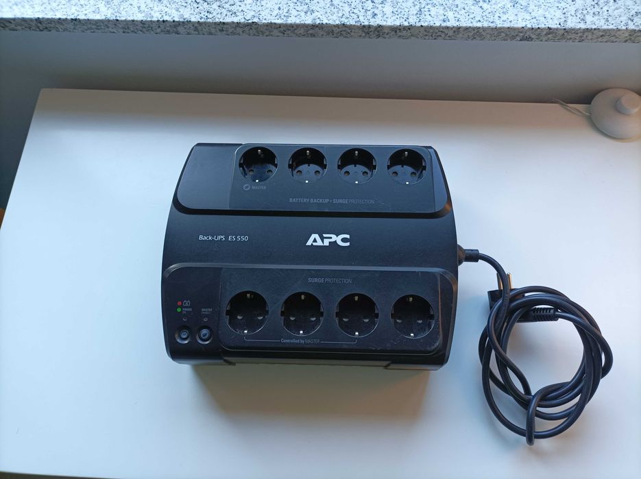 UPS ES 550 da conceituada marca APC64551035548291120