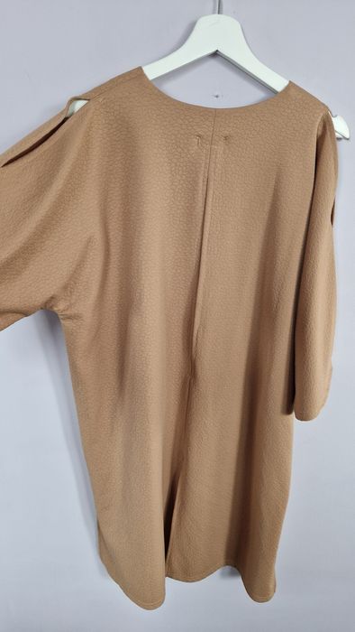 Długa wiosenna narzutka kimono z rozciętymi połami na wiosnę M-XL