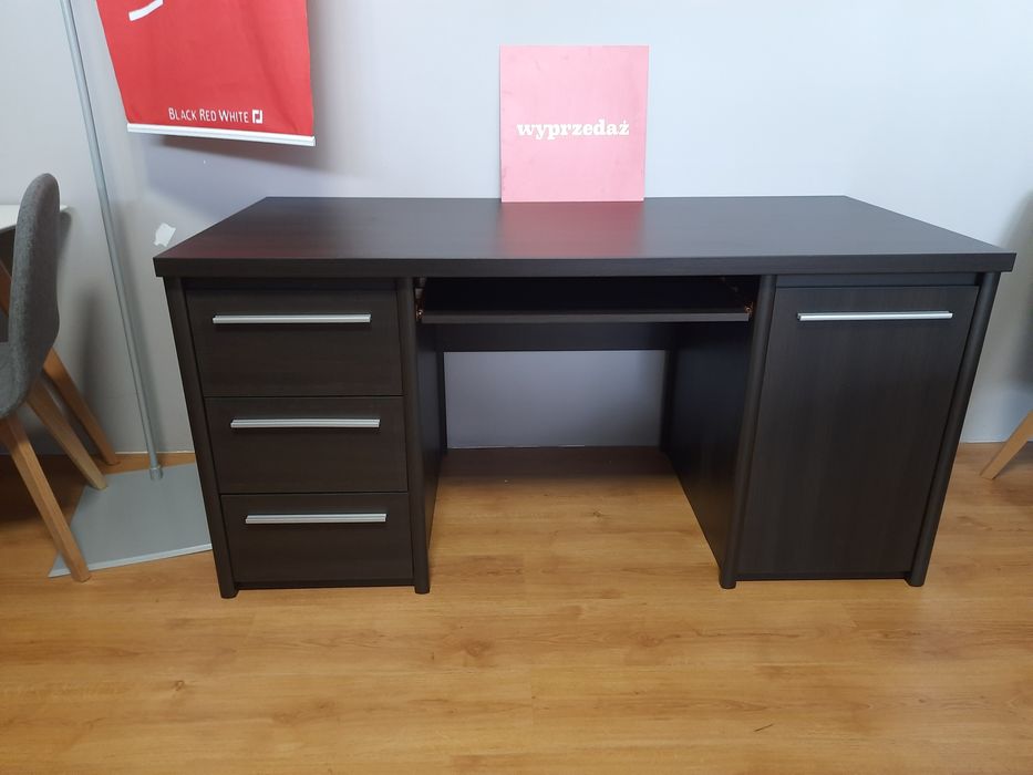Biurko Sentido. Wyprzedaż ekspozycji !!!