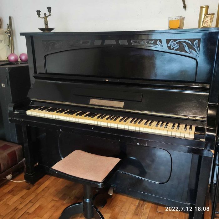 pianino niemieckie richard wagner + stołek