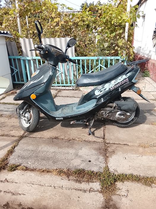продам скутер мустанг
