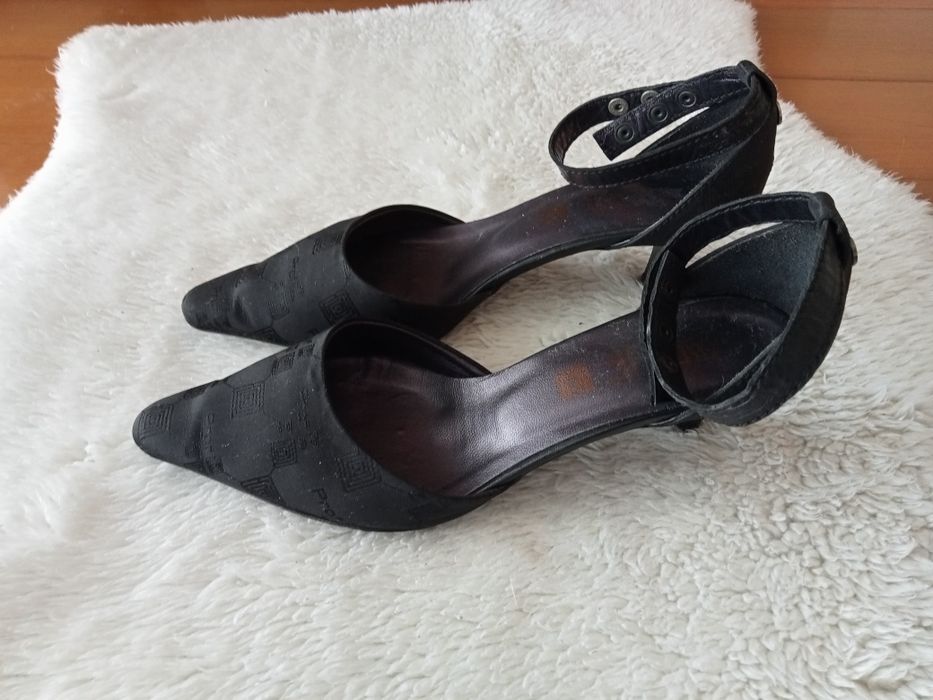 Sapatos pretos Prof