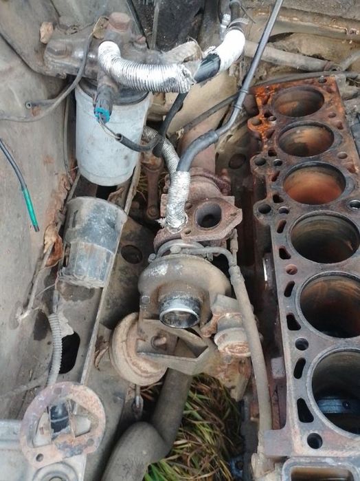 Продам Опель омега.  Розбираю  або цілою  продам