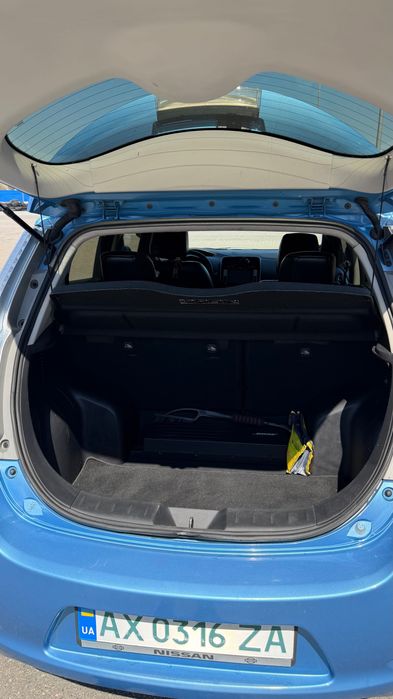 Nissan Leaf 2013 | Максималка | 10/12 батарея | Без ДТП