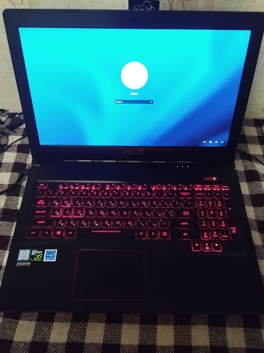 Продам ноутбук Asus