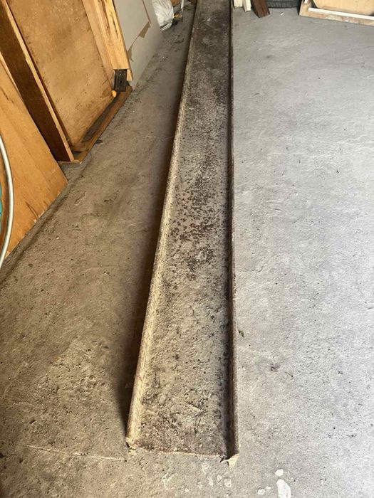 Продам швеллер 3 м металевий