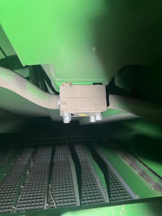 Комбайн свіжо пригнаний John Deere 1055