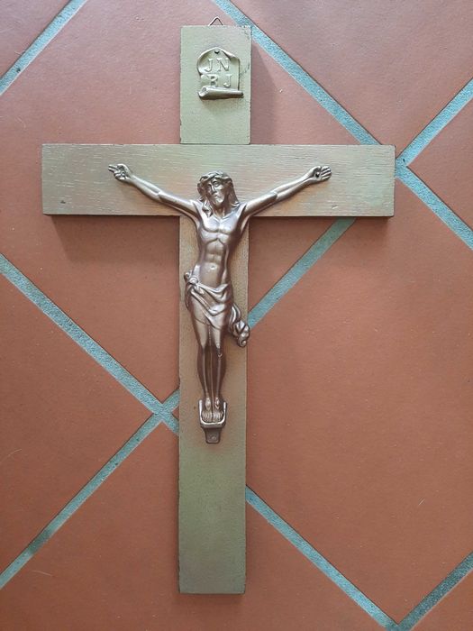 Crucifixo antigo