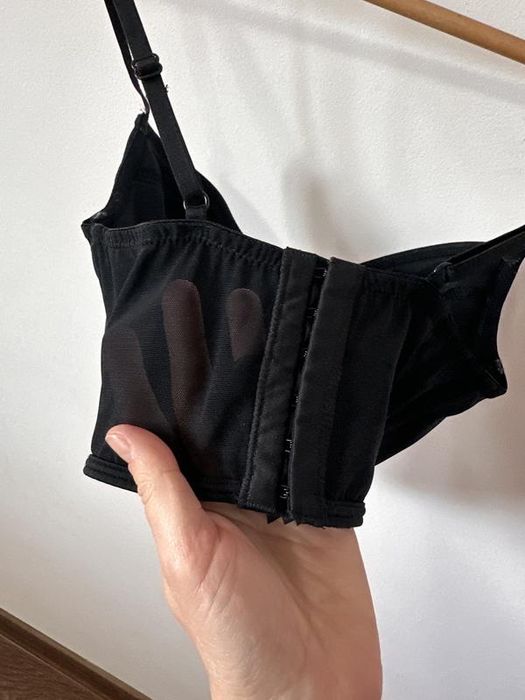 красивий вишуканий корсет