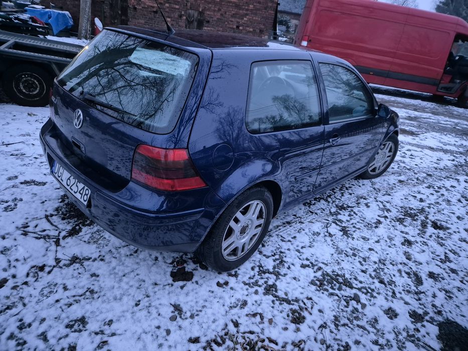 Vw Golf IV 2.3 v5